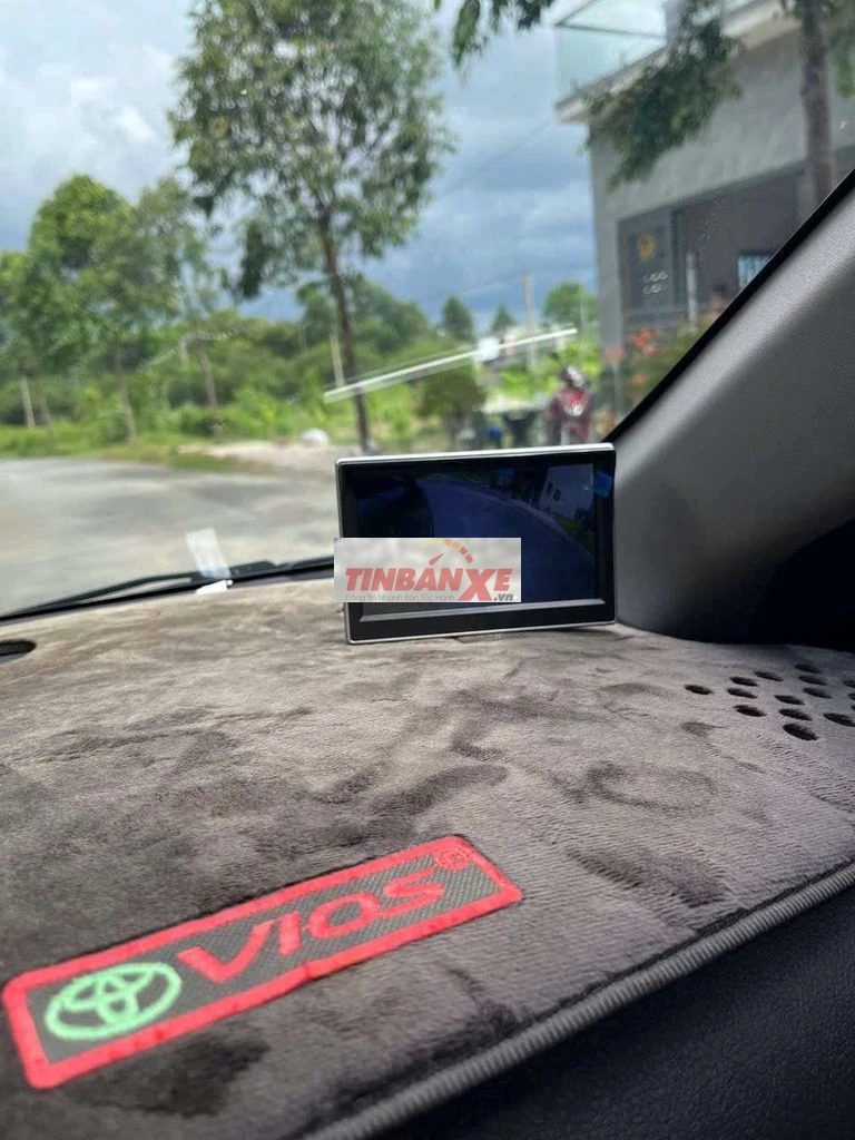 bán xe vios số sàn, 1 chủ, đi được 31.000km