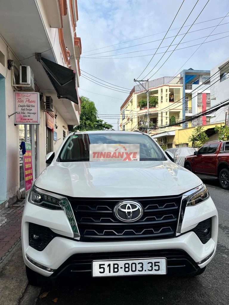 Toyota Fortuner 2021 SUV 7 chỗ Trắng