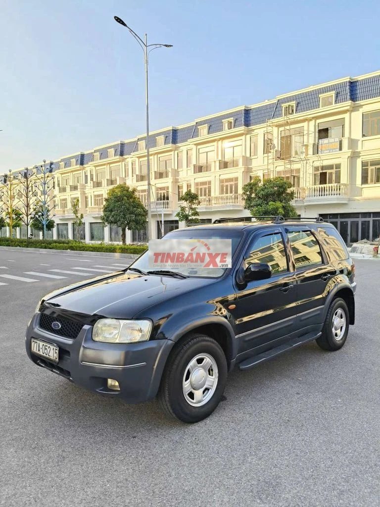 Bán Ford Escape 2004 số sàn. Máy 2.0 hai cầu.