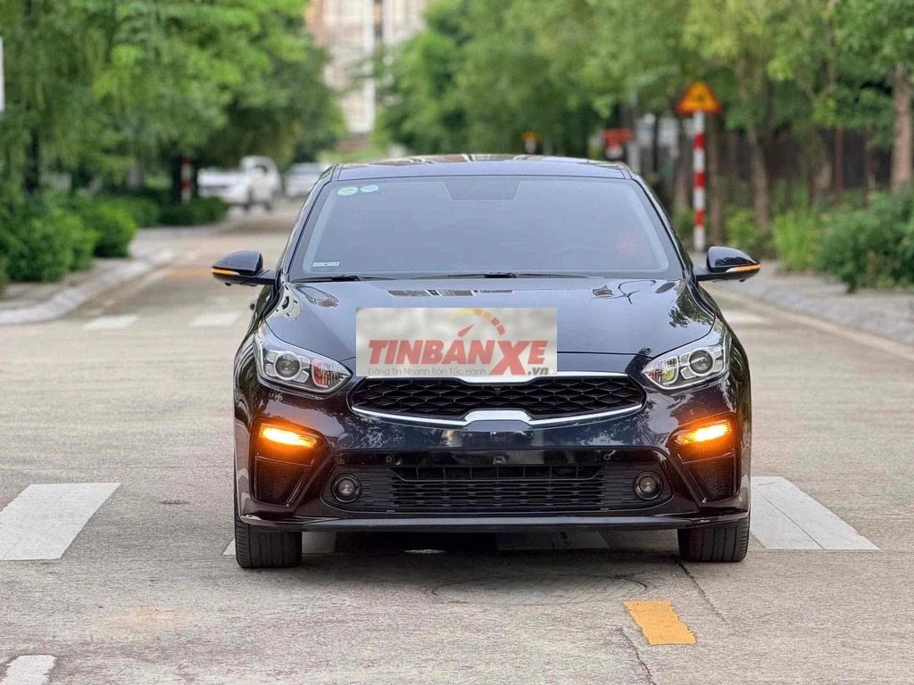 Kia Cerato Luxury 1.6 AT cavansite sản xuất 2021