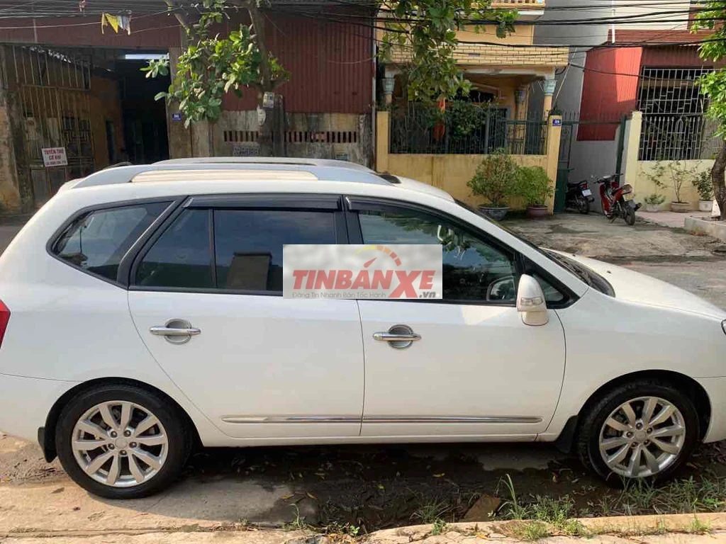 Kia Carens 2016 Số sàn 110,000km Trắng