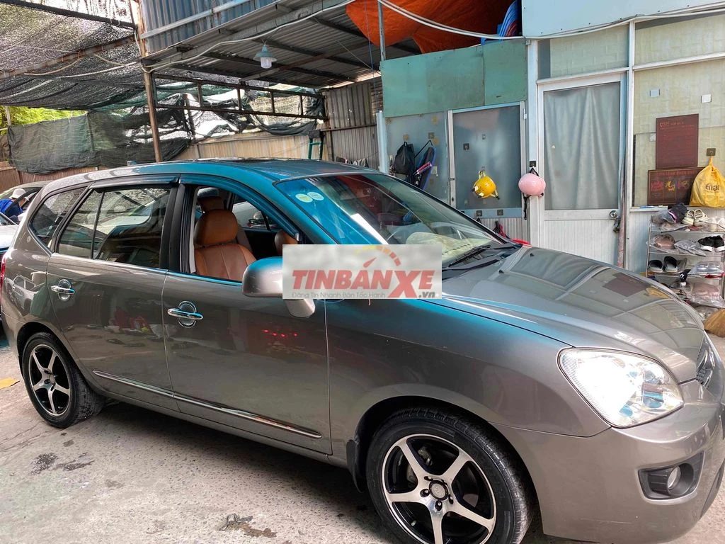 Bán kia carren số tự động 7 chỗ ,máy số rin êm ru