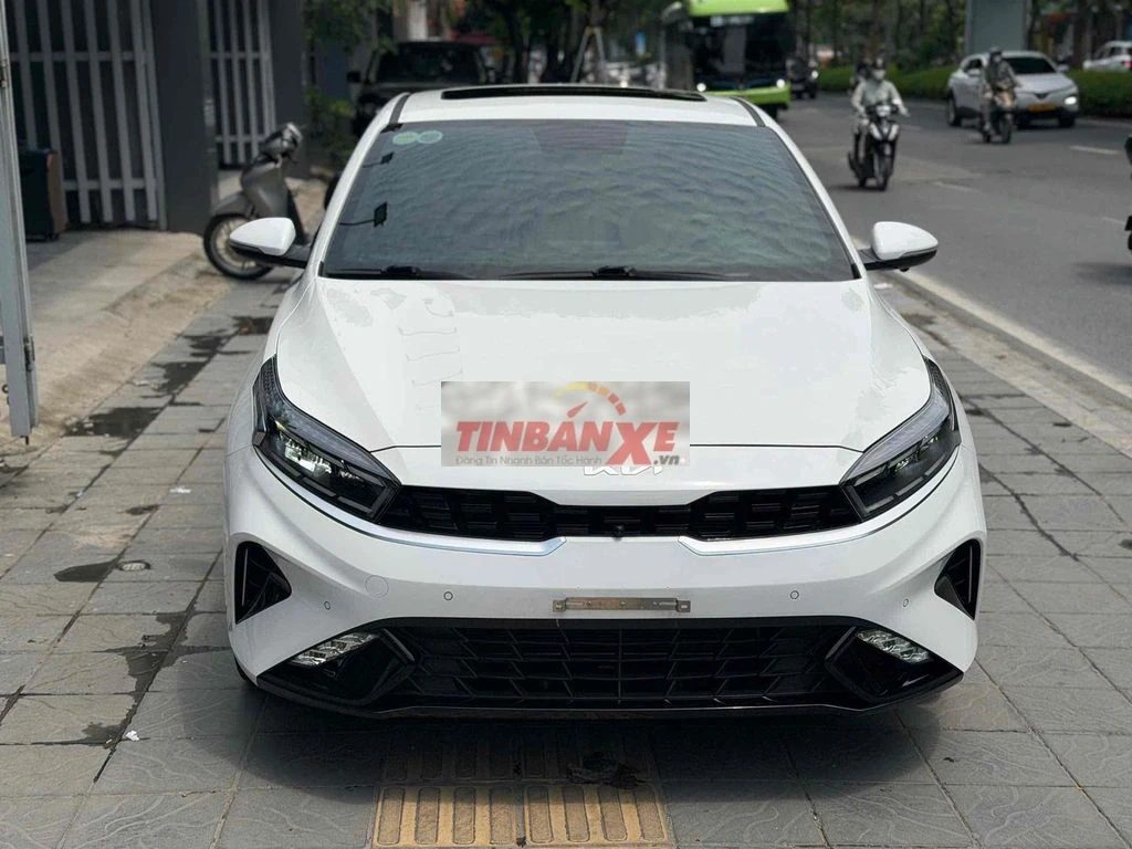 Kia K3 Premium 2.0 AT 2025 Trắng cam360 màn androi