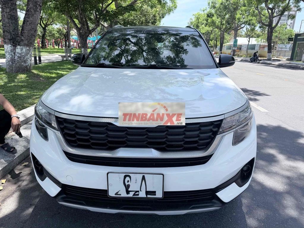 Kia seltos 2021 deluxe 4v km