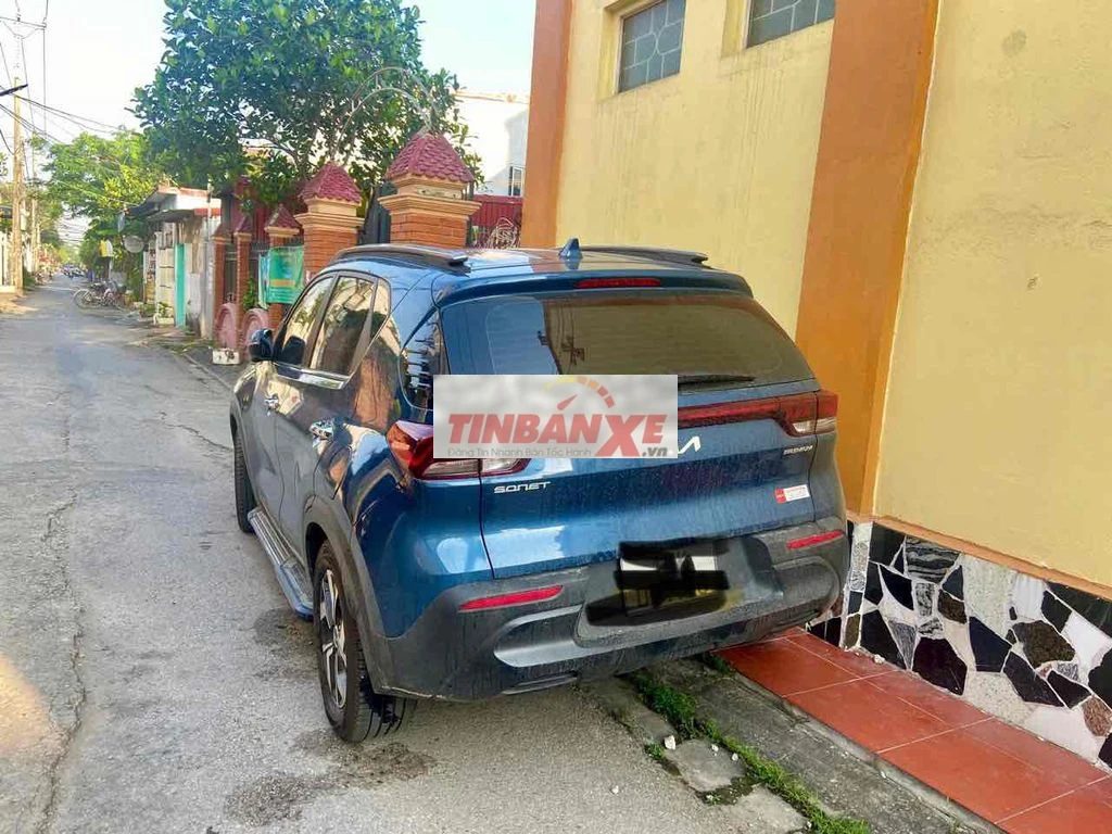 Kia Sonet Premium Xanh