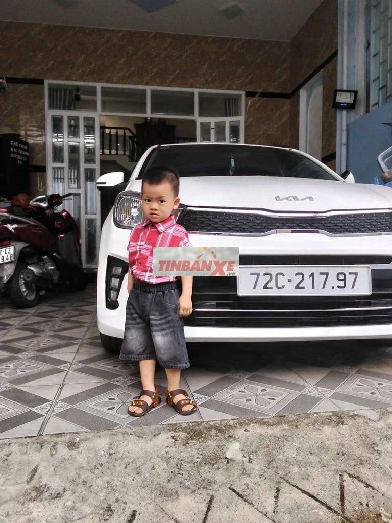 Kia Soluto 2022 Số sàn Trắng 81768 km