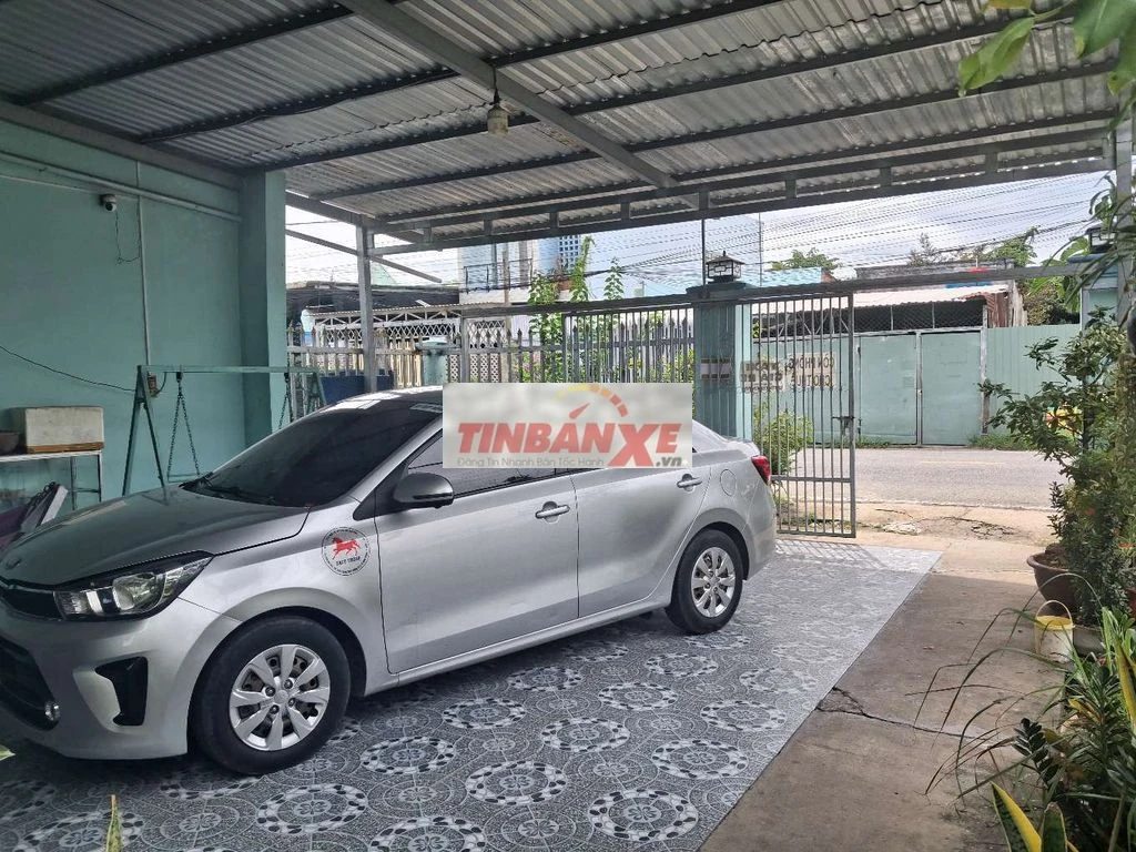 Kia Soluto 2020 Bạc 135.000 km