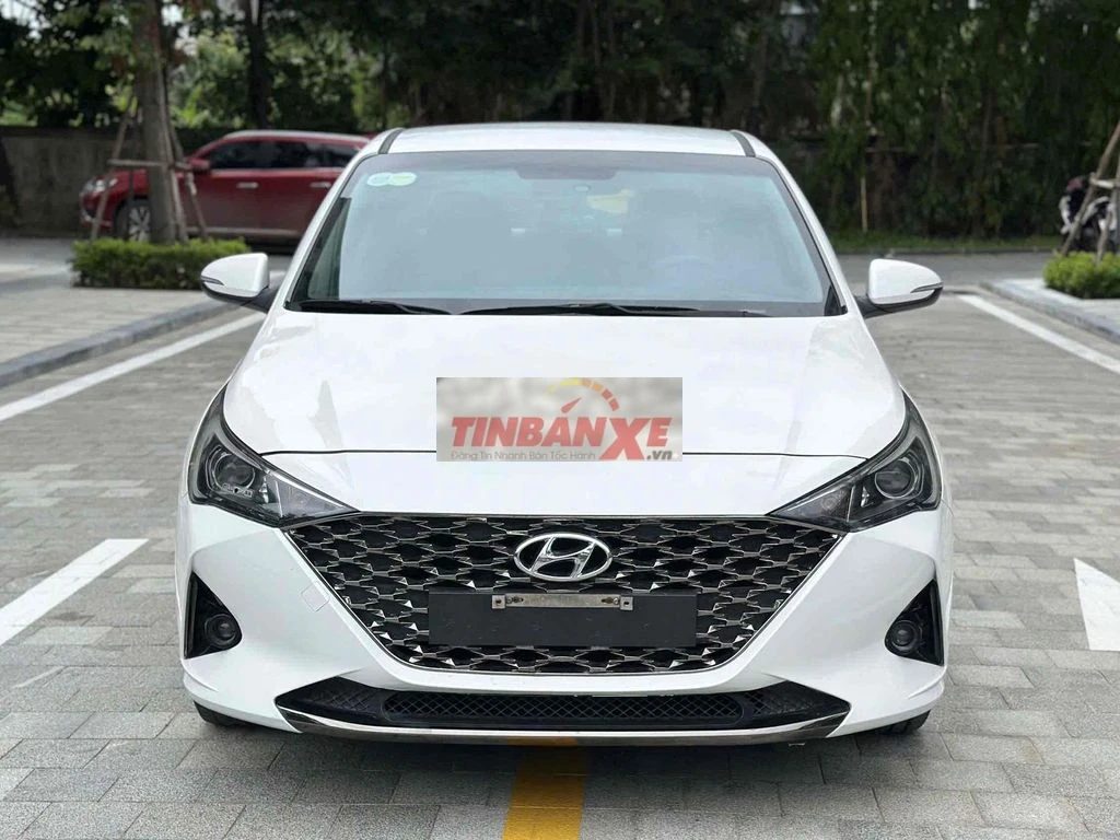 Hyundai Accent 2023 Tự động Trắng Xăng