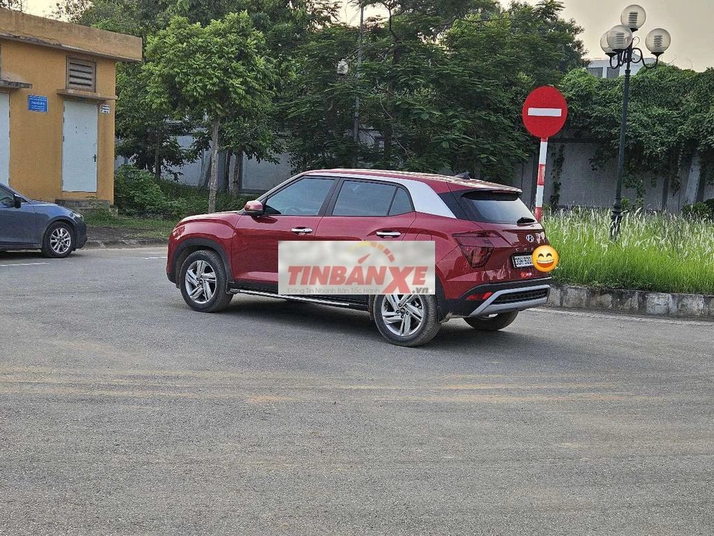 Hyundai Creta 2022 Tiêu chuẩn, đi 5 vạn