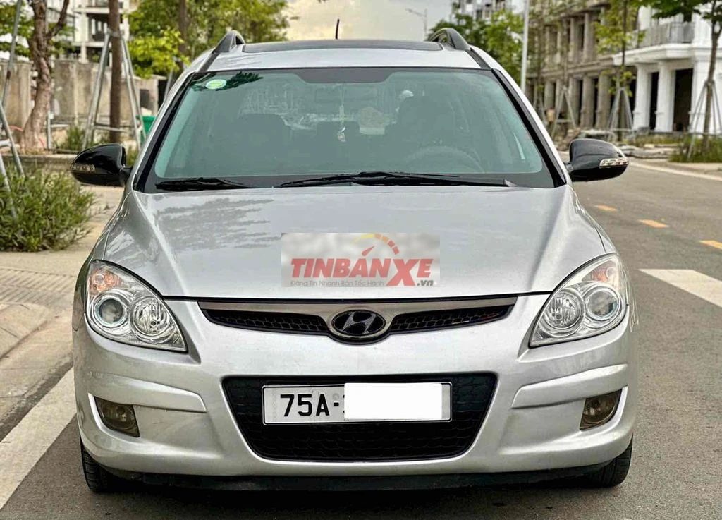 Hyundai I30 CW Đặc biệt Số tự động