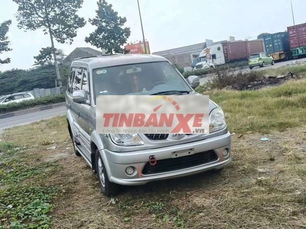 Mitsubishi Jolie 7 chỗ Bạc
