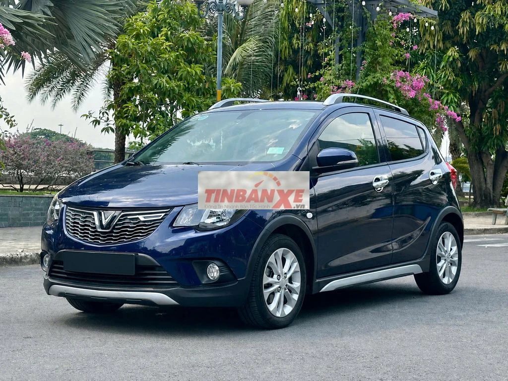 Vinfast Fadil Base 2022 - Màu xanh - 5vkm