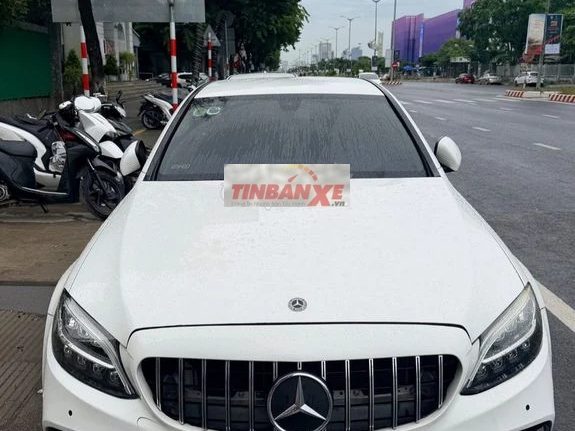 Mercedes-Benz C200 2019 Trắng Tự động 80000 km