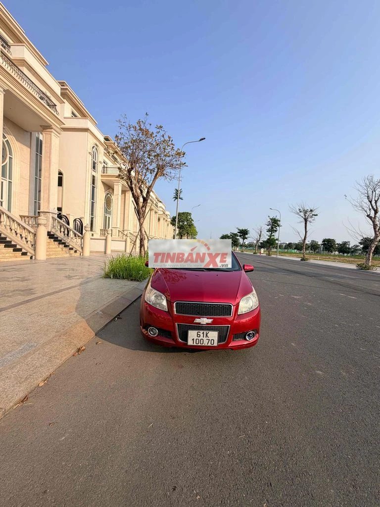 Chevrolet Aveo LT Đỏ Xe gia đình 5 chỗ