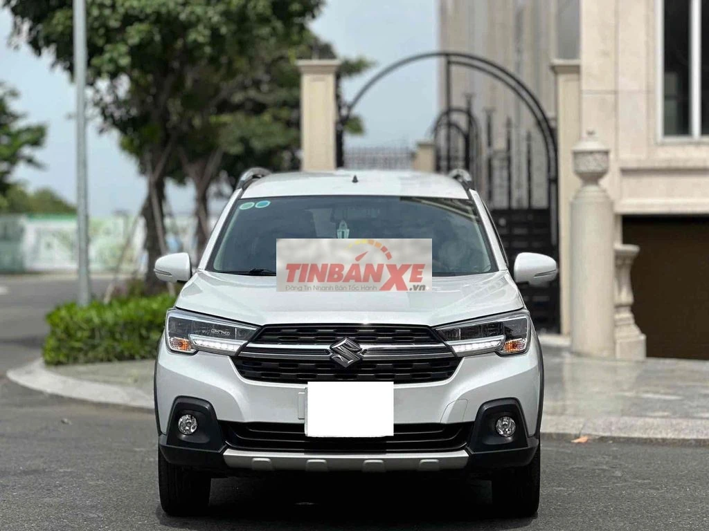 Suzuki XL7 2022 Trắng 35.000 km