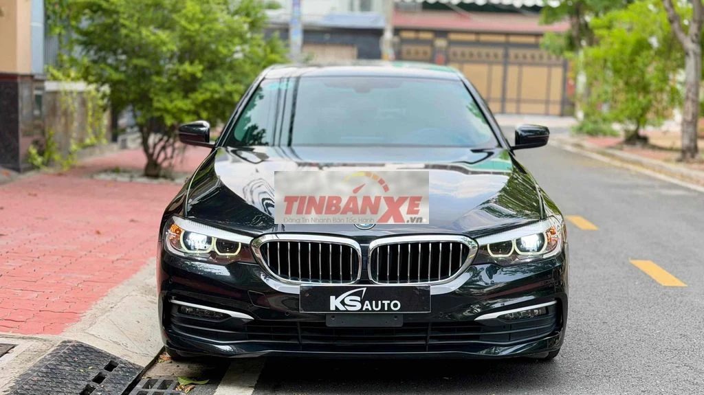 BMW 520i G30 2018 Sedan Đen