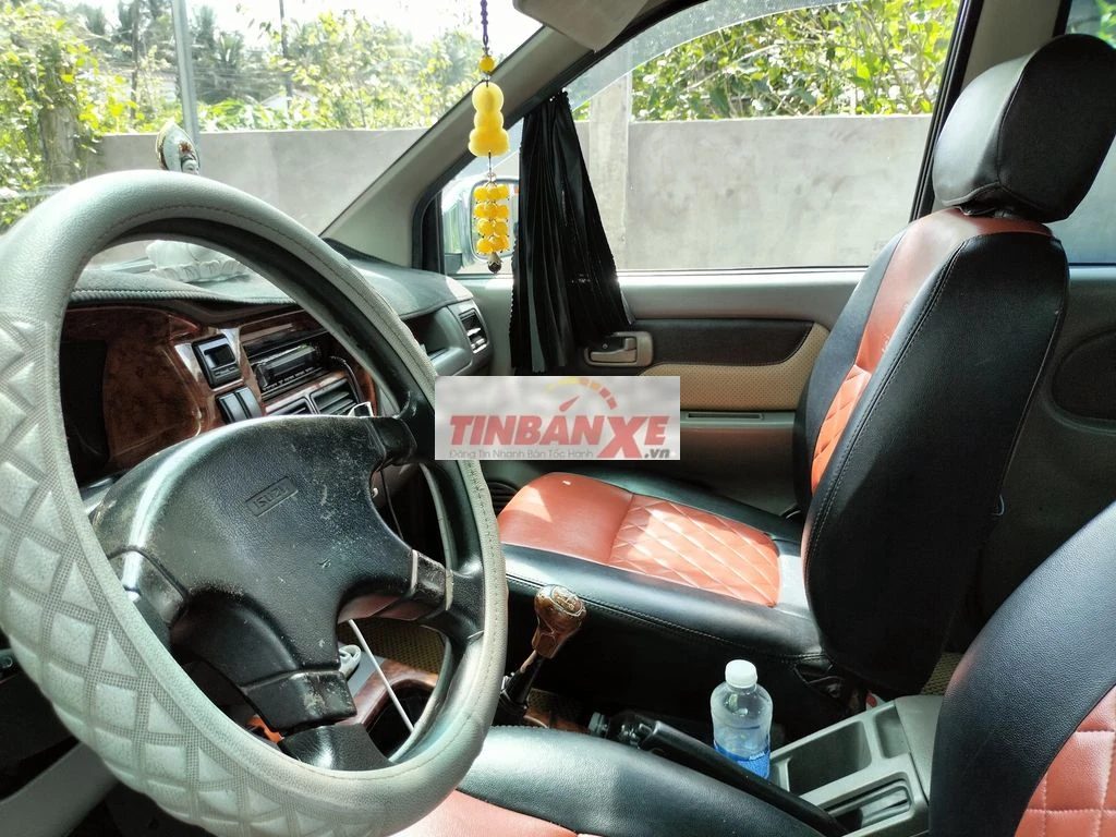 Bán xe Isuzu 8 chỗ máy dầu