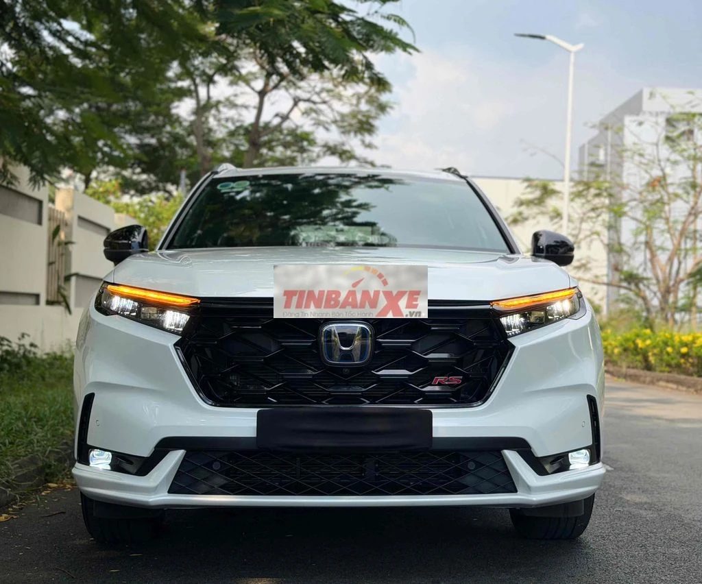 Honda CRV RS Hybrid 2024 Trắng Ngọc Trai 14.000km