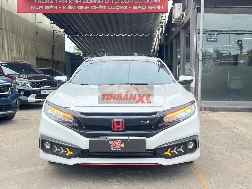 Honda Civic 2020 RS 1.5L Turbo,màu trắng, 7v3 km