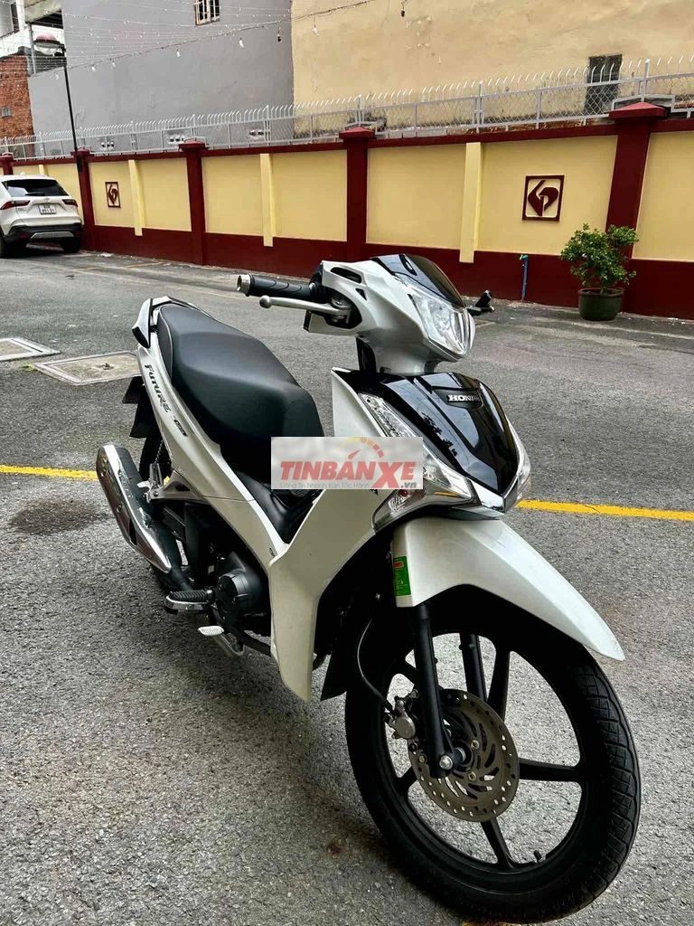 Honda Future Led 2024 Trắng đen 8000 km