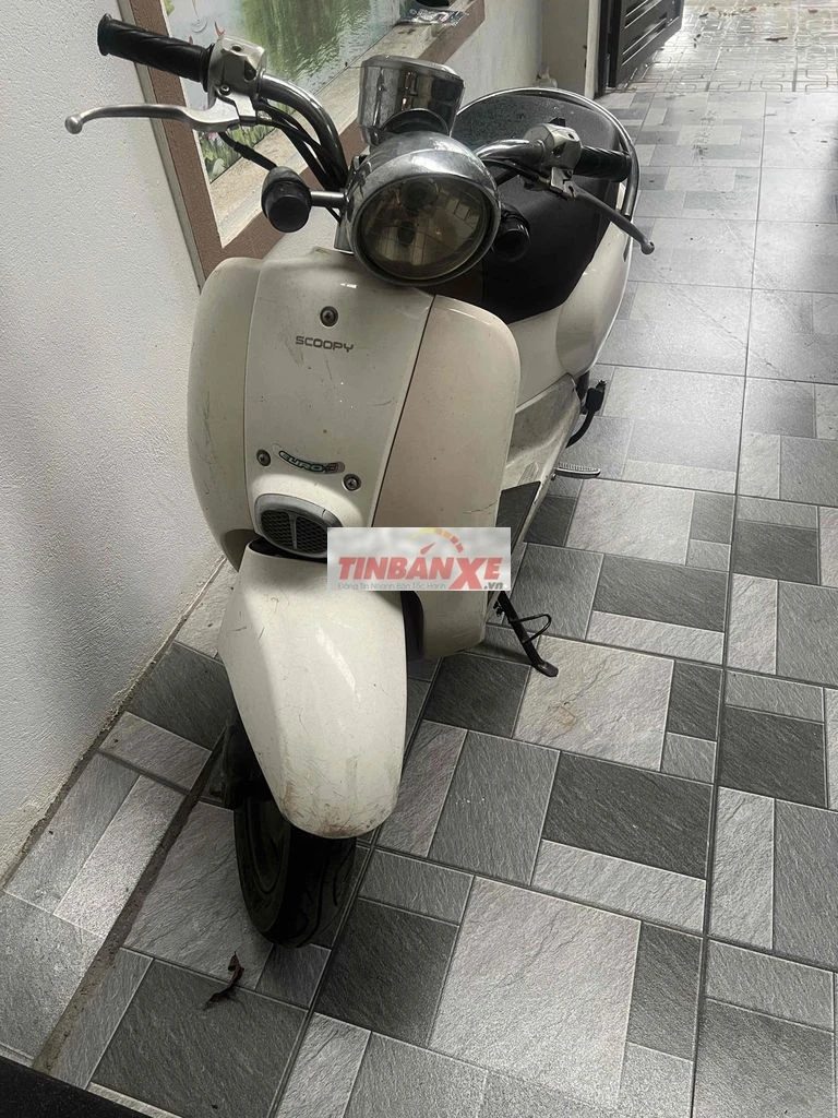 Honda Scoopy Nữ màu Trắng