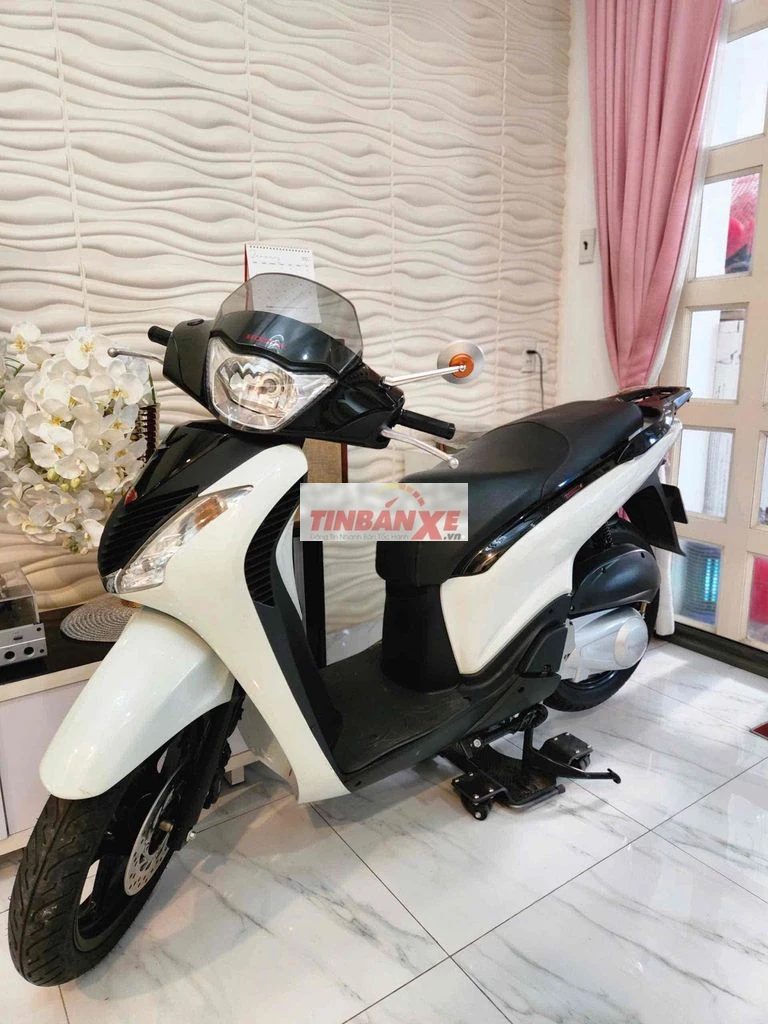 Honda SH 150i 2009 Trắng đen 180653 km