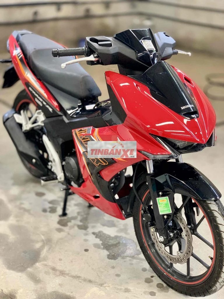 WinnerR 2025 Odo 2K km Hồ Sơ Cầm Tay Bấm Biển Ngay