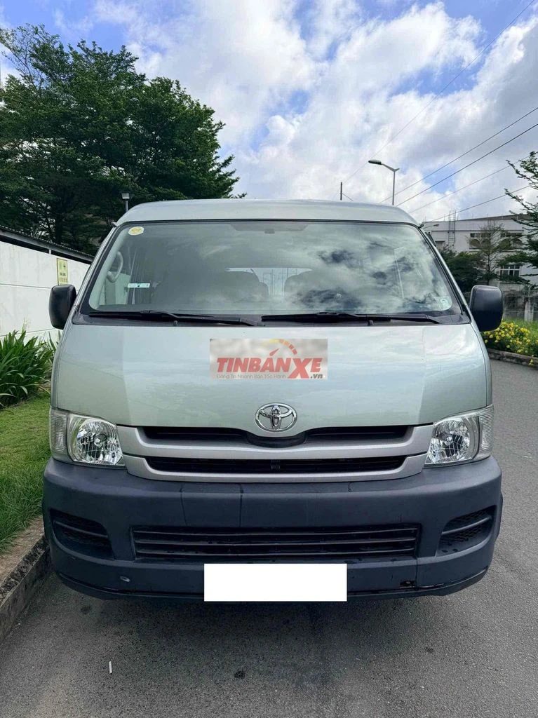Toyota Hiace Limousine 2008 10chỗ xe đẹp