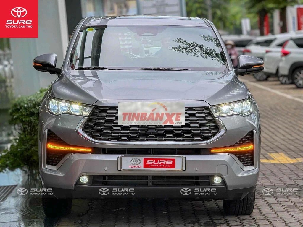 Toyota Innova Cross Hybrid 2026 3.000km CHÍNH HÃNG