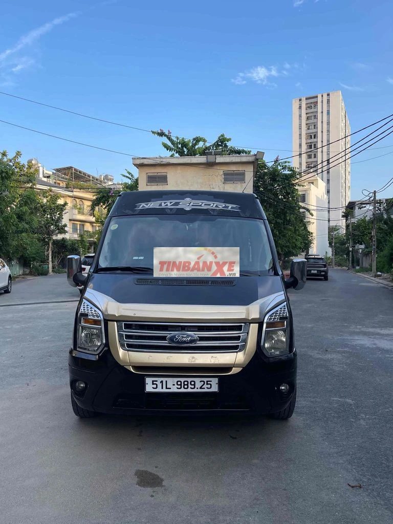 Ford Traánit van 3 chổ