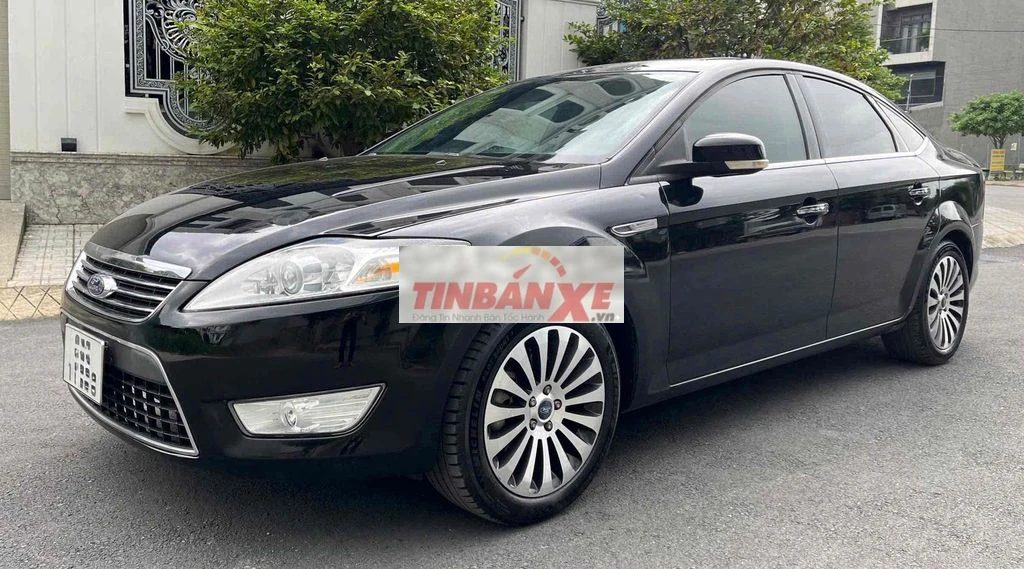 Ford Mondeo 2011 Xăng Tự động 10 vạn Đen