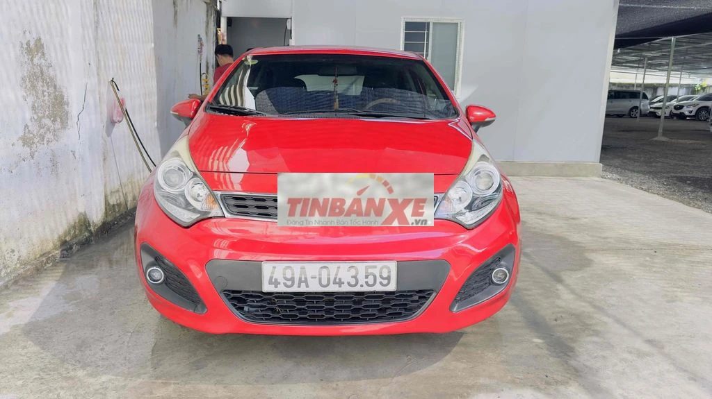 Kia Rio 2013 Tự động Đỏ cho mấy chị đẹp