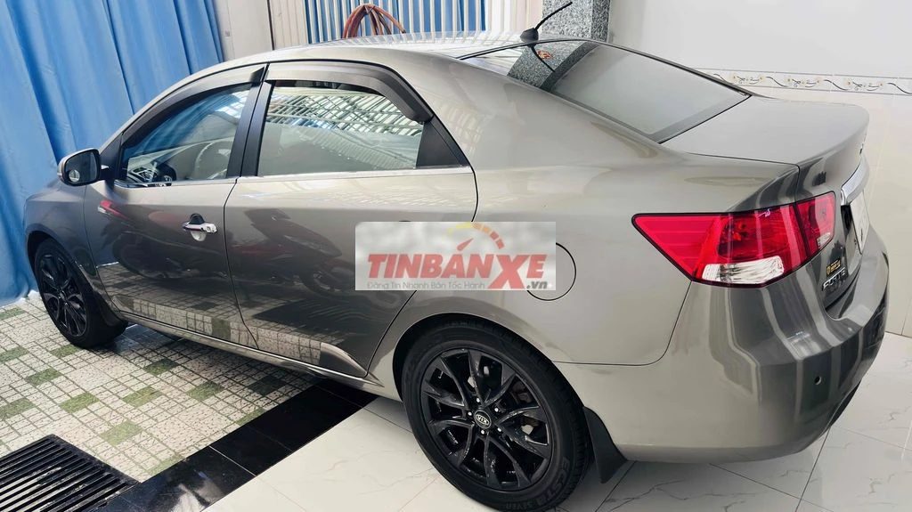 Kia Forte Xám Số tự động 5 chỗ