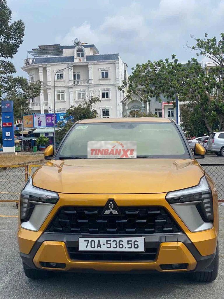 Mitsubishi Xpander 2024 Tự động Vàng