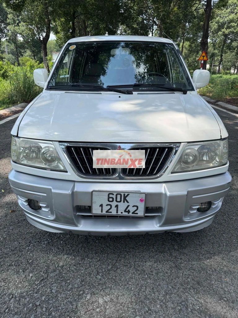 Mitsubishi Jolie 7 chỗ Số sàn Trắng