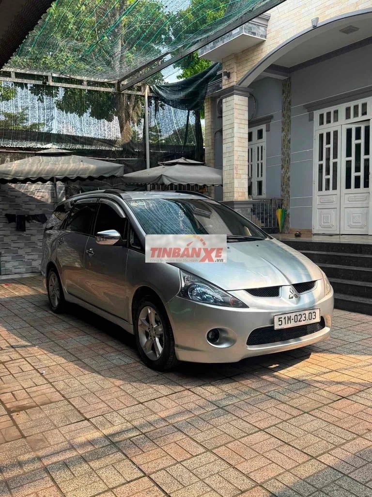 Mitsubishi Grandis 2008 Bạc,mẫu mới chạy bao sướng