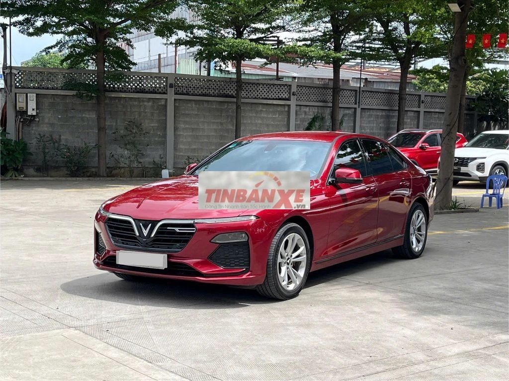 VinFast lux a base 2019 gia đình thương lượng mạnh