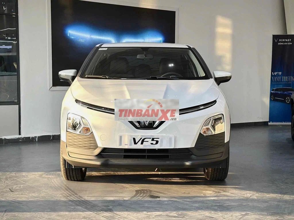 Vinfast VF5 - 39 triệu - hỗ trợ bảo hiểm thân vỏ