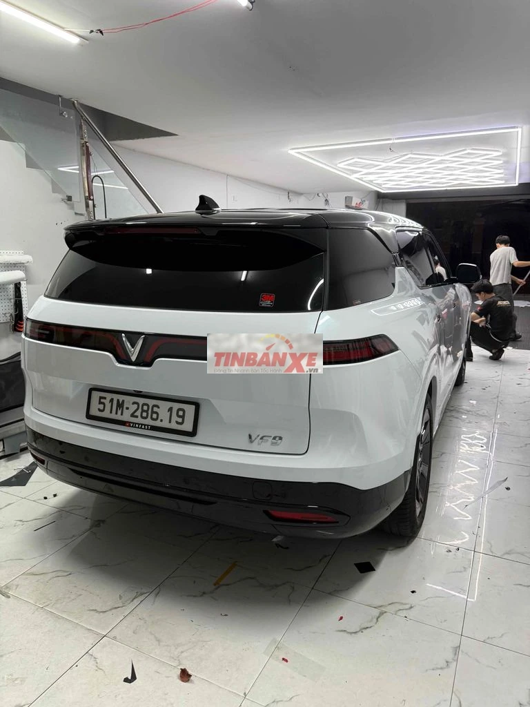 VinFast VF9 Eco 2025 Trắng 6600 km