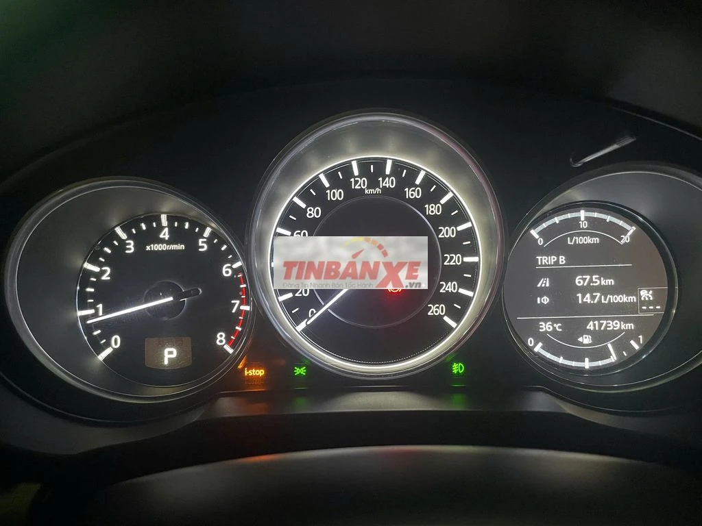 Mazda CX8 Premium 2020 Trắng 42000 km