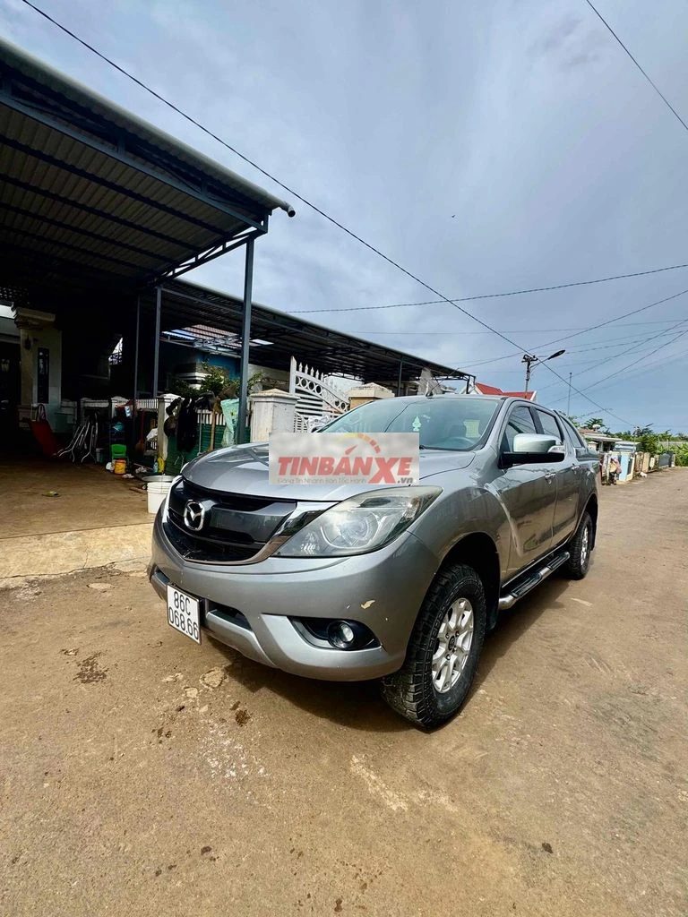 Mazda BT-50 2015 Số sàn Xám
