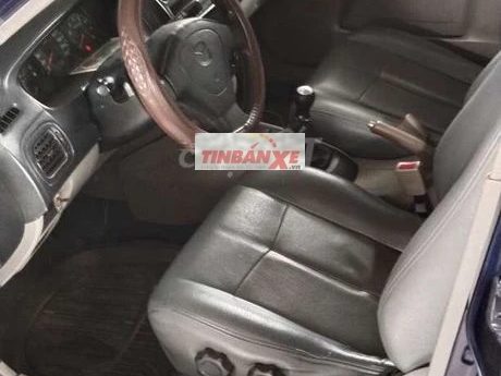 Mazda 323 Số sàn Xanh đen