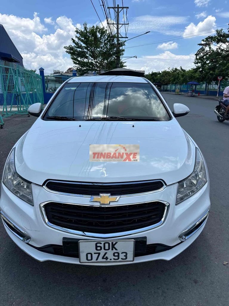 Chevrolet Cruze 2016 1.6L đăng ký 2017 rin 100%