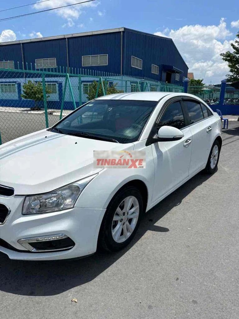 Chevrolet Cruze 2017 cực mới rin 100%