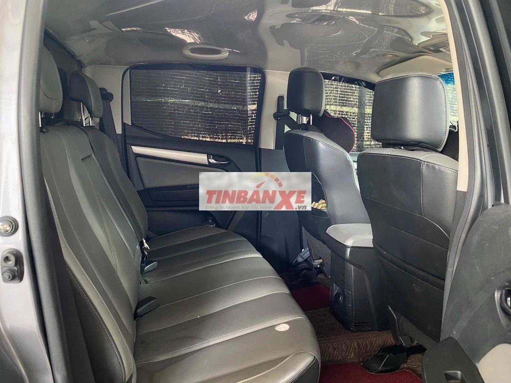 Chevrolet Colorado 2.5 Hai cầu 100000 km