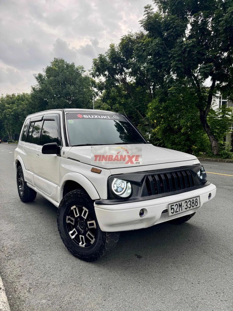 Suzuki Vitara 1995 - 123456 km