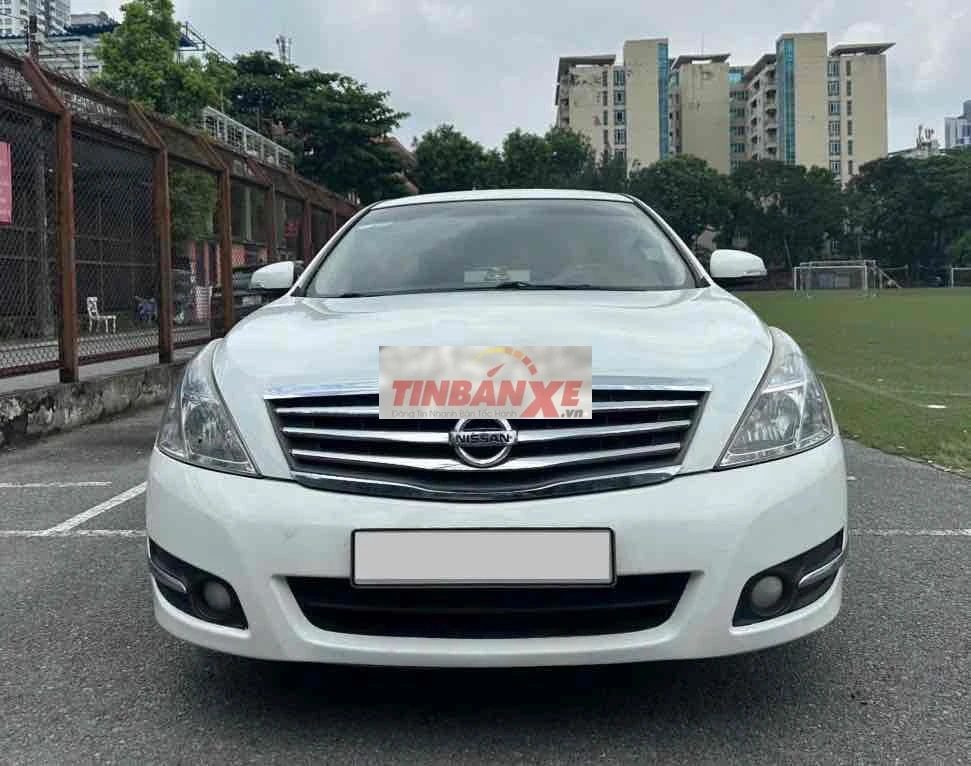 Nissan Teana 2.0 2010 Trắng Nhập khẩu