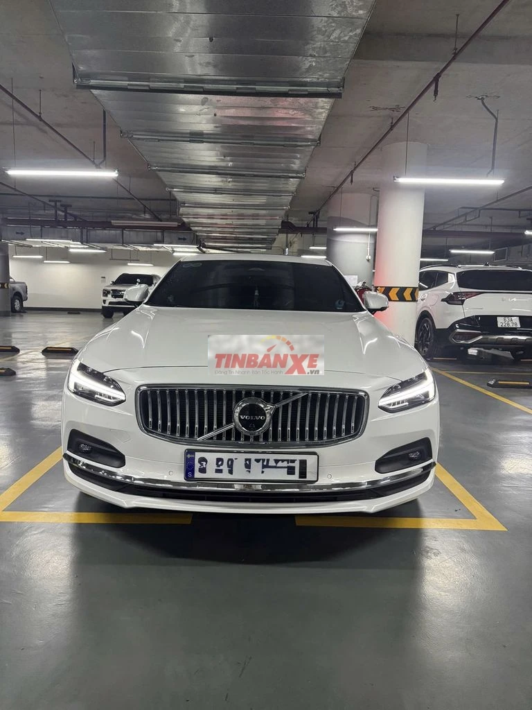 Volvo S90 Ultimate 2023 Trắng 62.000 km