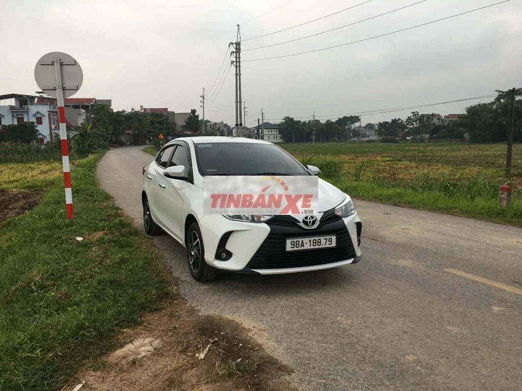Toyota Vios CVT 2022 Số tự động Trắng