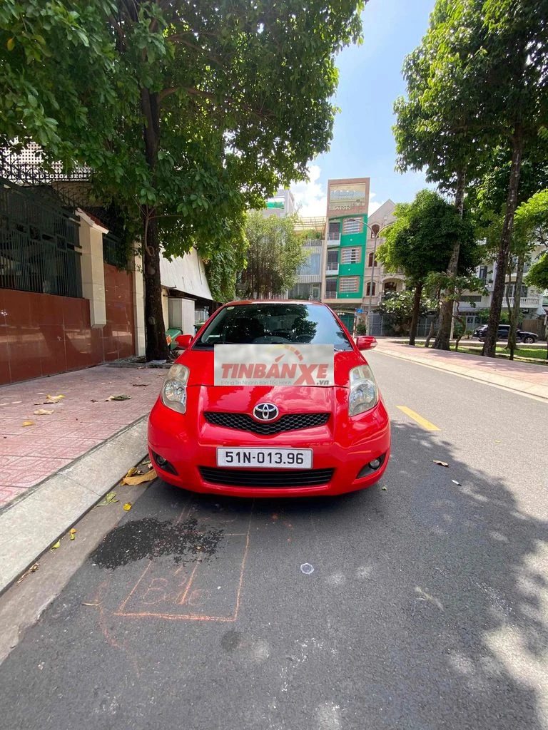 Toyota Yaris 1.5 Thái Lan 2011 Đỏ